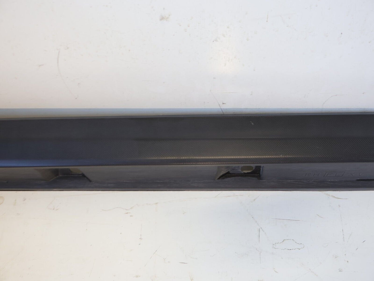 2018-2023 Subaru Crosstrek Passenger Side Skirt Bottom Rocker Panel RH Right OEM