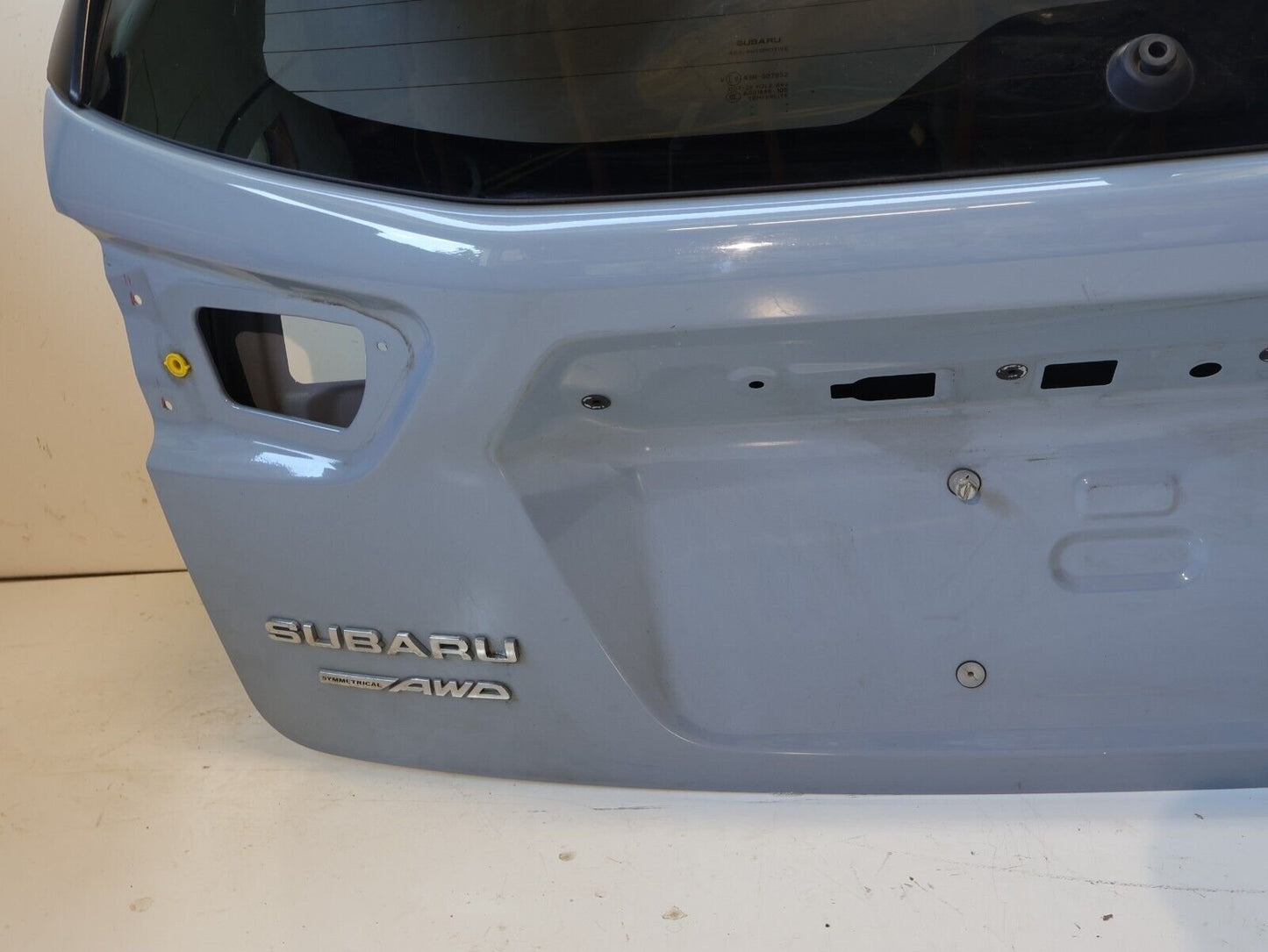 2020-2023 Subaru Crosstrek Rear Hatch Liftgate Lift Tail Gate Trunk OEM Gray