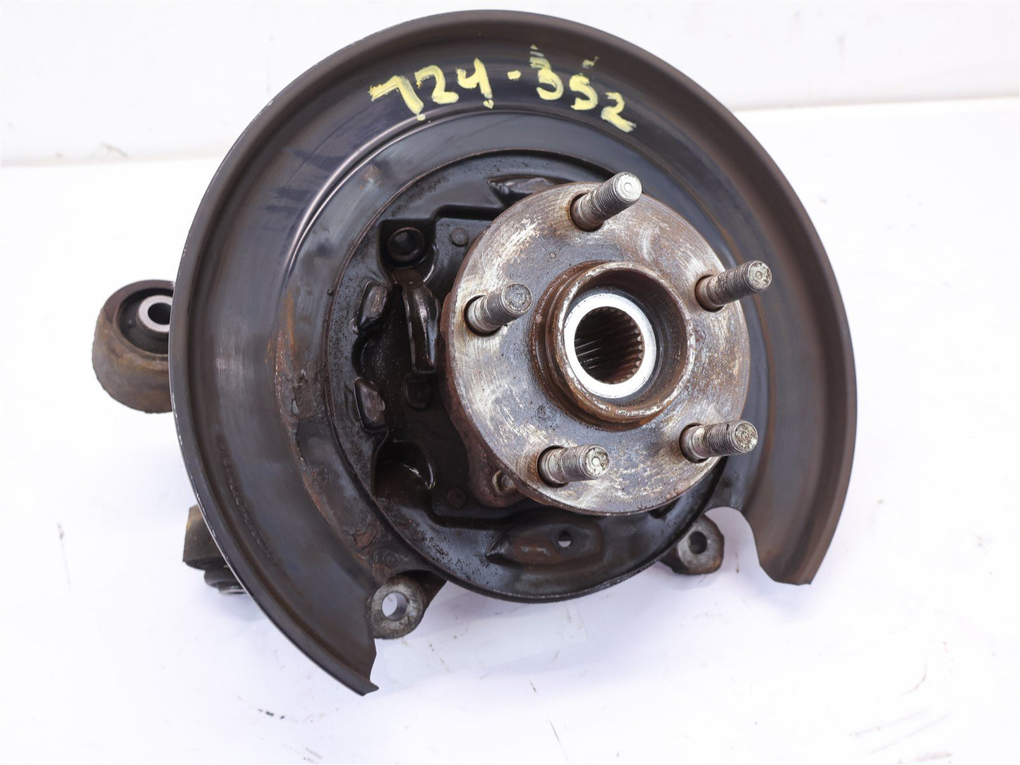 2016-2018 Subaru Forester Driver Rear Spindle Knuckle Wheel Hub Left LH OEM