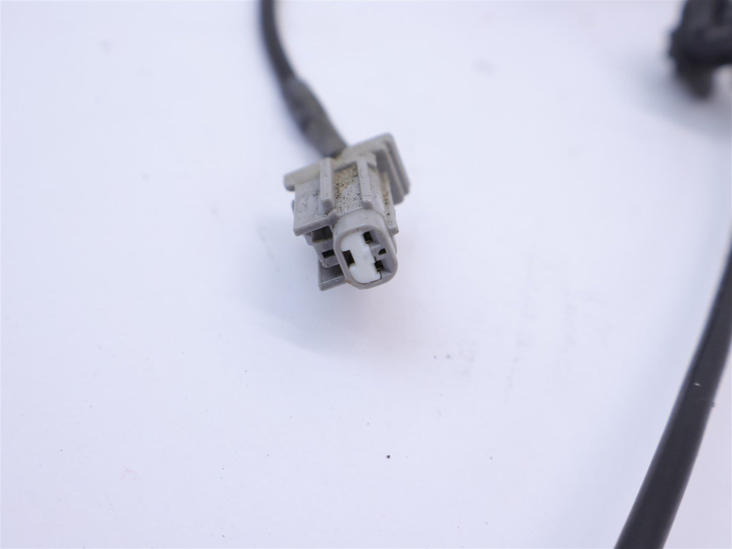 2014-2018 Subaru Forester Passenger ABS Sensor Wheel Front RH 27540SG000 OEM