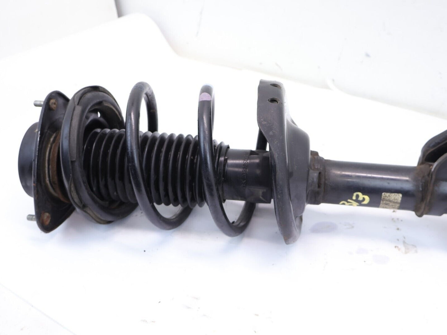 2014-2016 Subaru Forester Passenger Front Strut Shock Spring RH 20310SG001 OEM