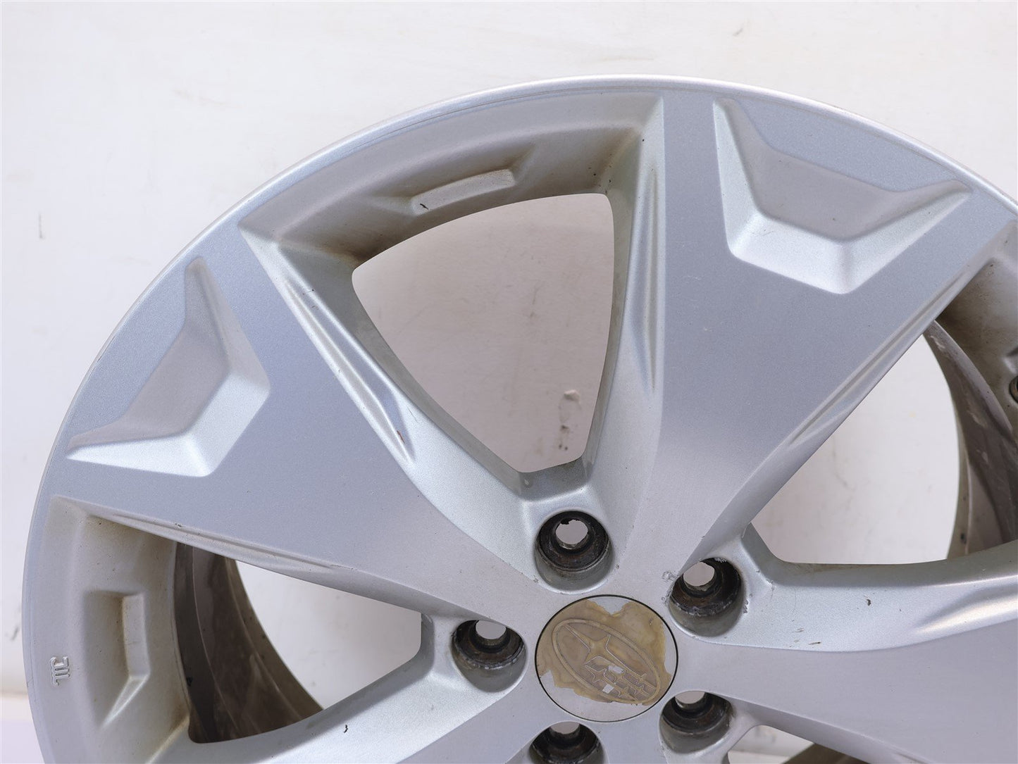2014 2015 2016 Subaru Forester 17" Wheel 17 x 7 Alloy Rim OEM 14 15 16 704366