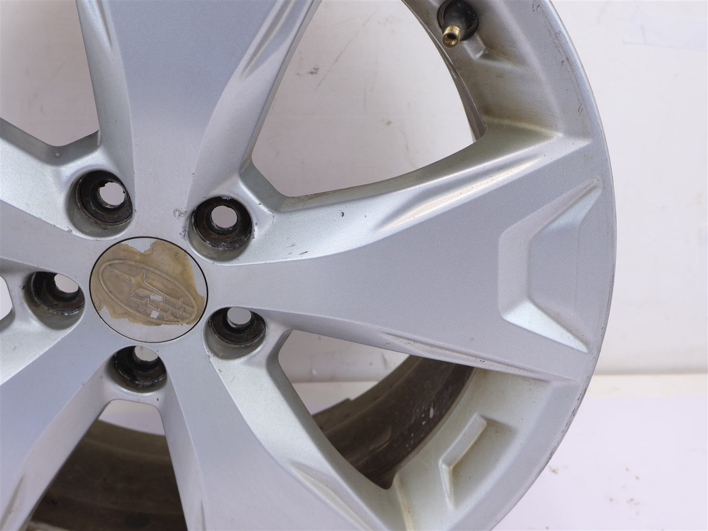 2014 2015 2016 Subaru Forester 17" Wheel 17 x 7 Alloy Rim OEM 14 15 16 704366