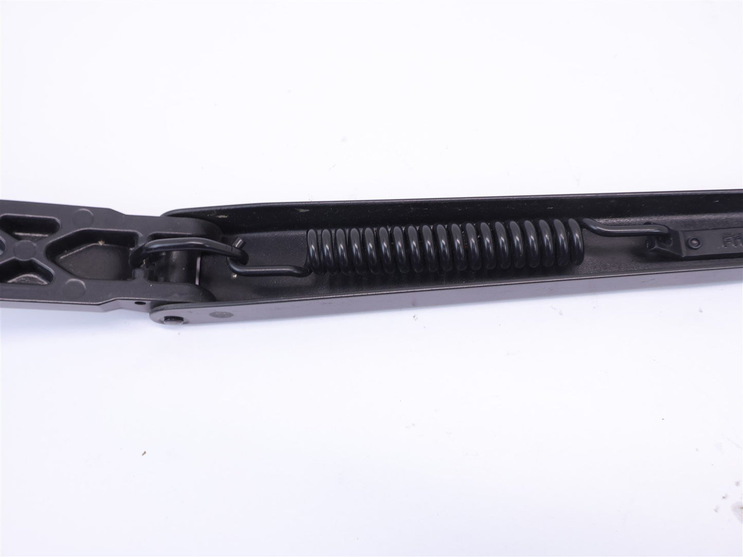 2014-2018 Subaru Forester Passenger Side Windshield Wiper Arm Front RH Right OEM
