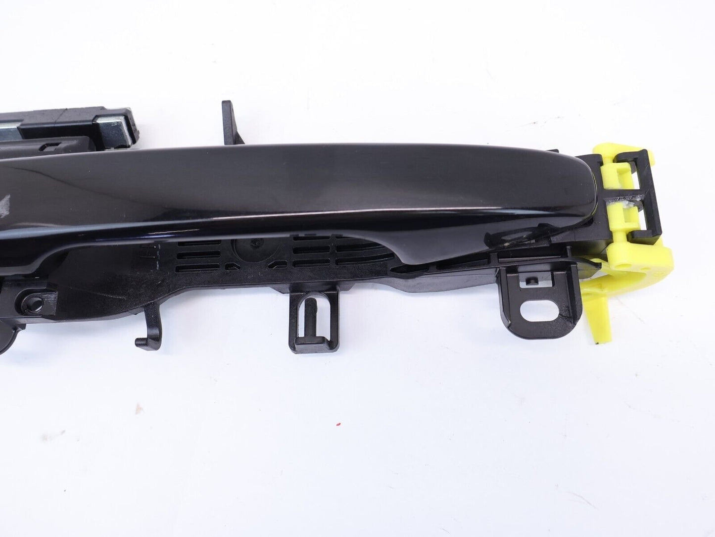 2014-2018 Subaru Forester Front Door Handle Exterior Black D4S RH Passenger OEM