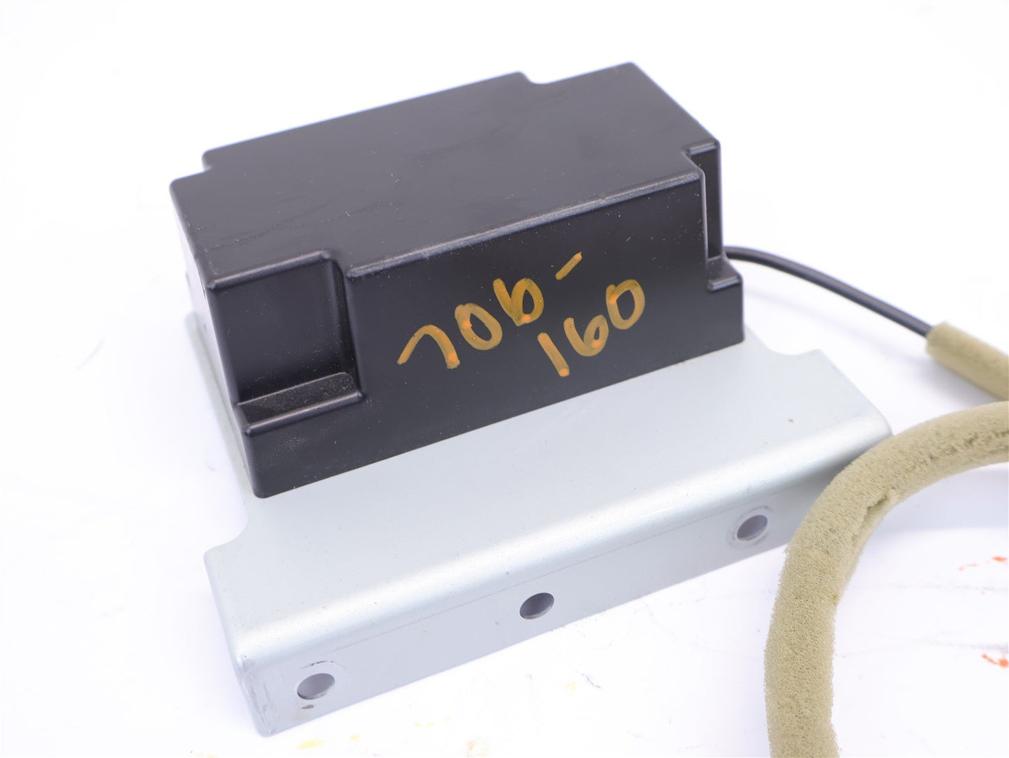 2017-2018 Subaru Forester Antenna Module OEM 86321SG530