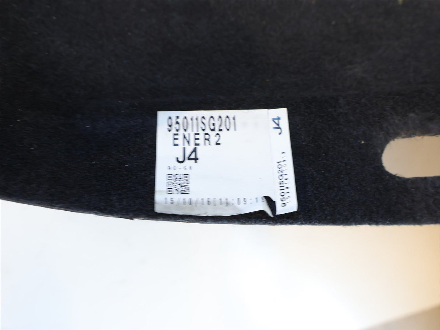 2014-2016 Subaru Forester Interior Carpet Liner Floor Mat Black OEM 95011SG201