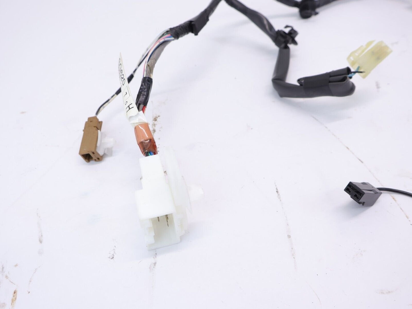 2017 Subaru Forester Rear Hatch Wiring Harness 81817SG620 Tail Gate 2014-2018