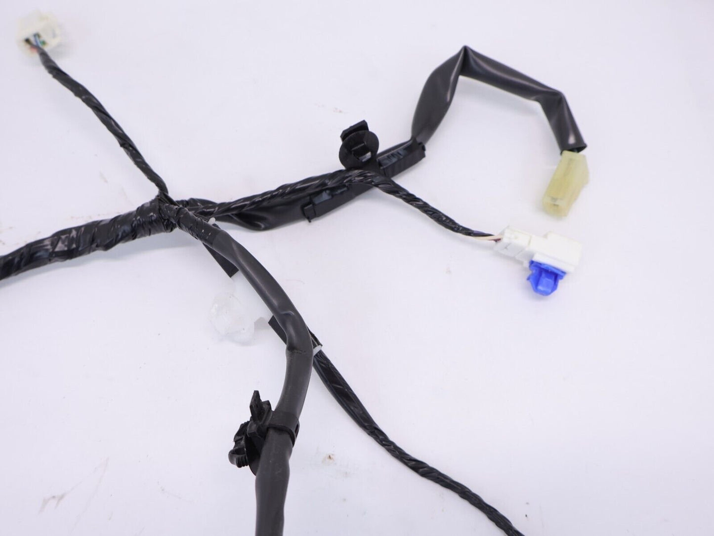 2017 Subaru Forester Rear Hatch Wiring Harness 81817SG620 Tail Gate 2014-2018