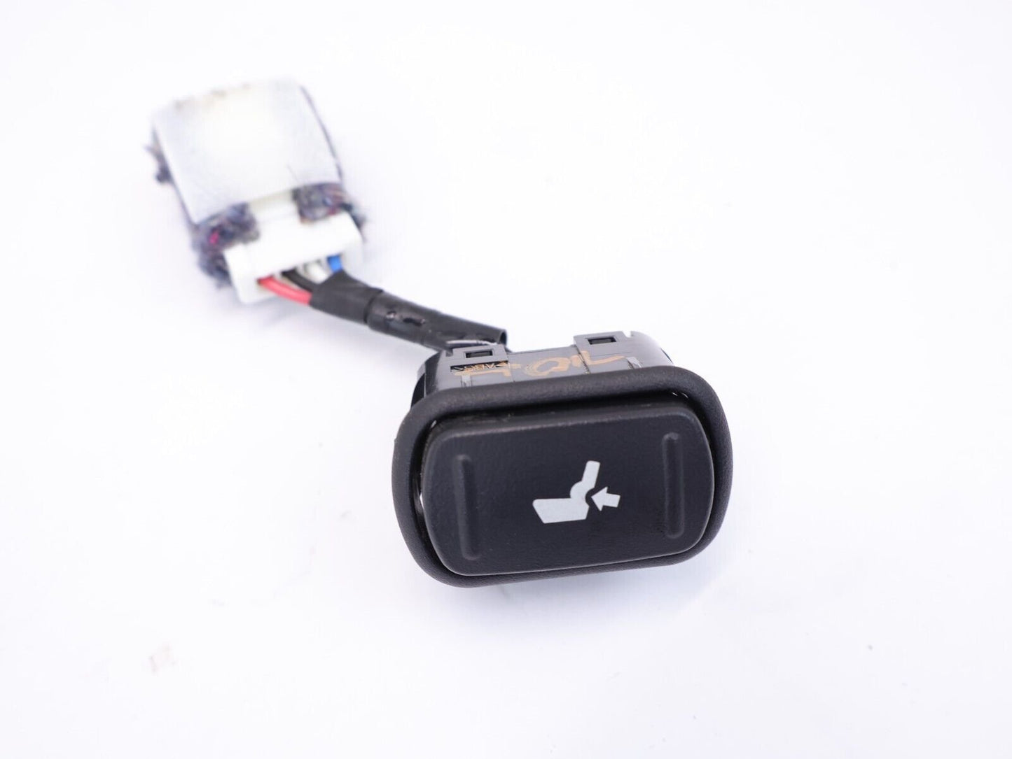 2017 Subaru Forester Driver Front Seat Switch Lumbar Power Left LH OEM 2014-2018