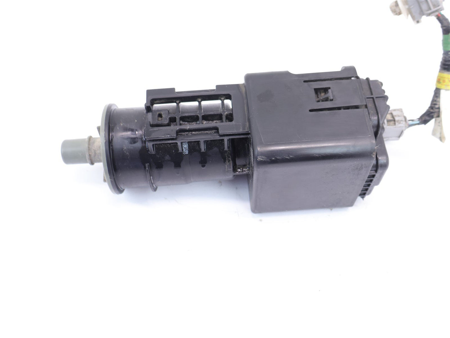 2019 Subaru WRX EVAP Check Valve 42026VA000 Charcoal Canister OEM 2015-2021