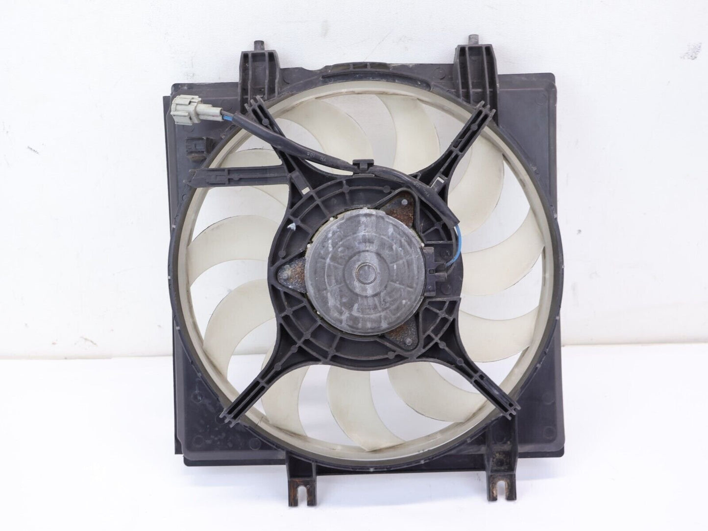 2015-2016 Subaru WRX STI Radiator Cooling Fan Assembly 2.5L 11 Blade RH OEM