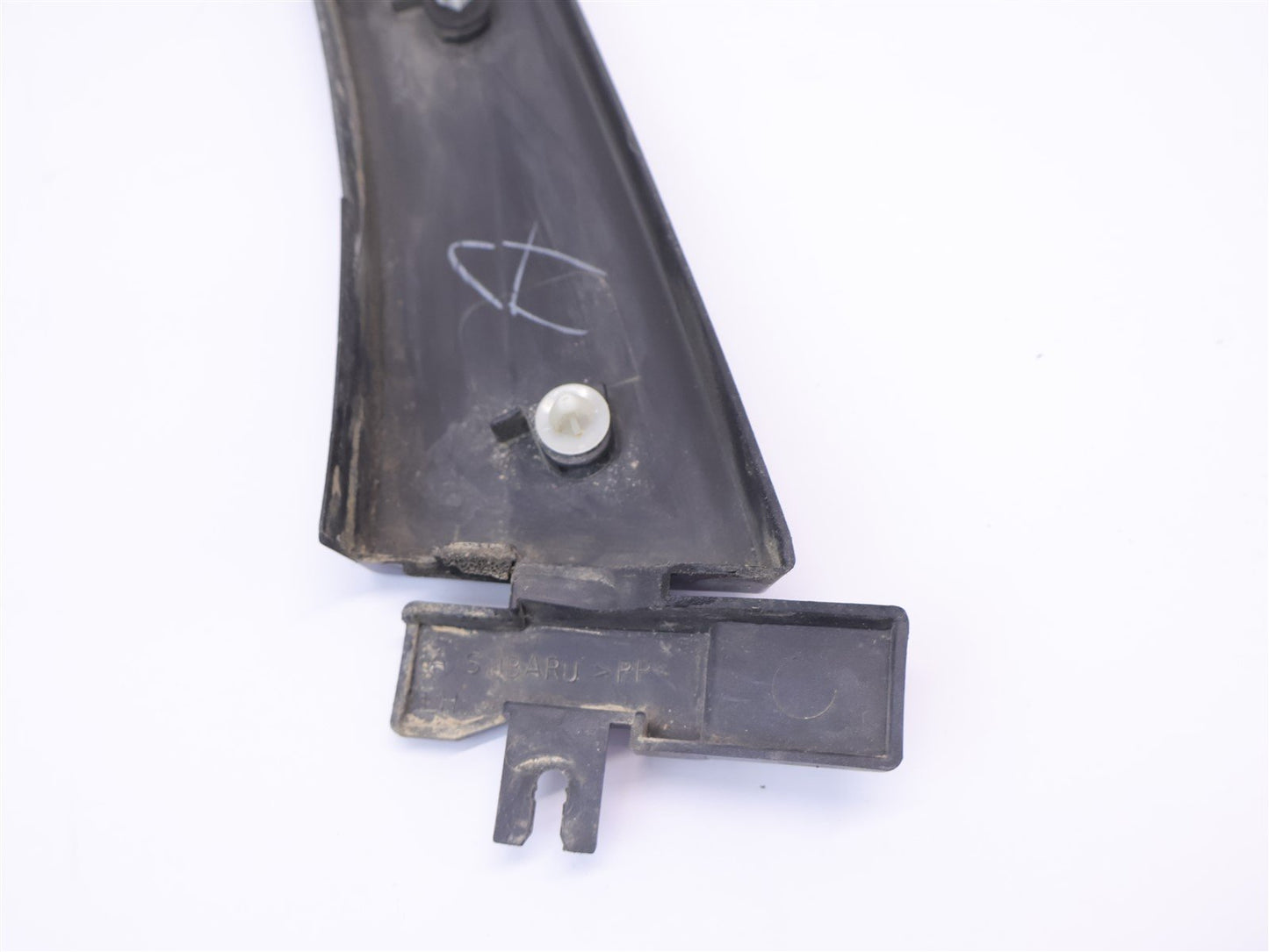 2005-2009 Subaru Legacy GT Rear Quarter Arch Trim Lower Moulding LH Driver OEM