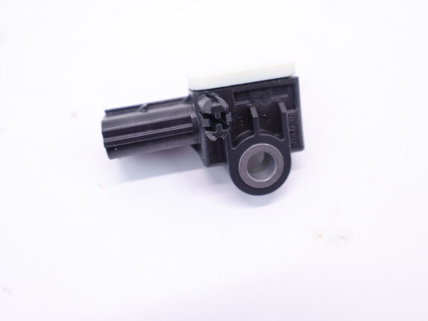2015-2019 Subaru Legacy & Outback Impact Sensor Side 98237AL00A OEM