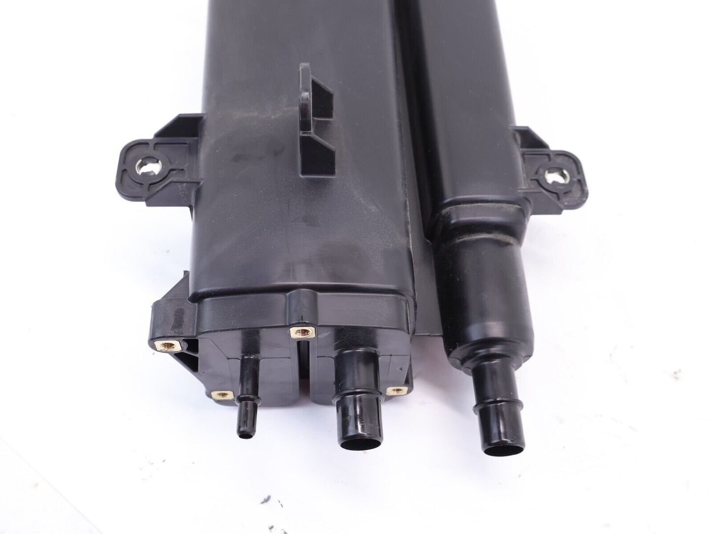 2015-2019 Subaru Legacy Outback Charcoal Canister Fuel Vapor 2.5L OEM 42035AL05A