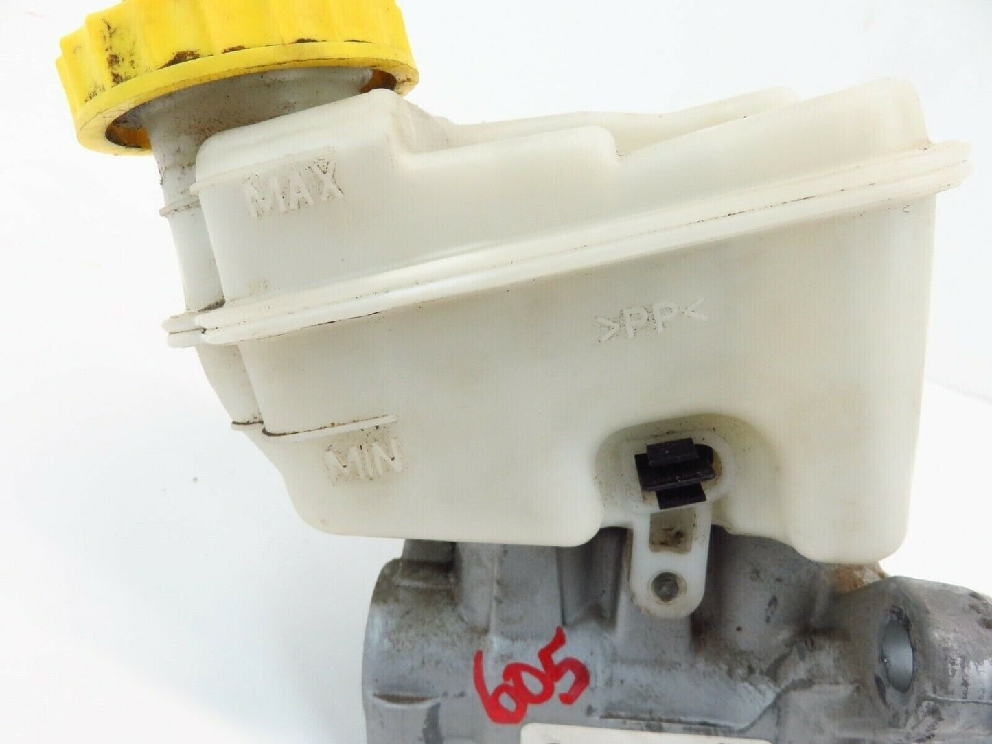 2018-2019 Subaru Legacy & Outback Brake Master Cylinder Fluid Reservoir OEM