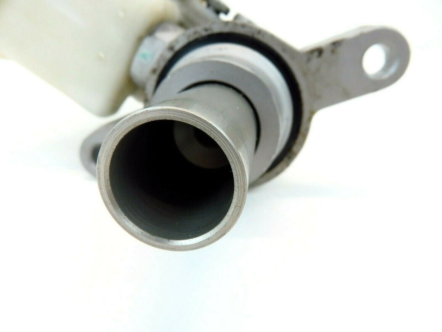 2018-2019 Subaru Legacy & Outback Brake Master Cylinder Fluid Reservoir OEM