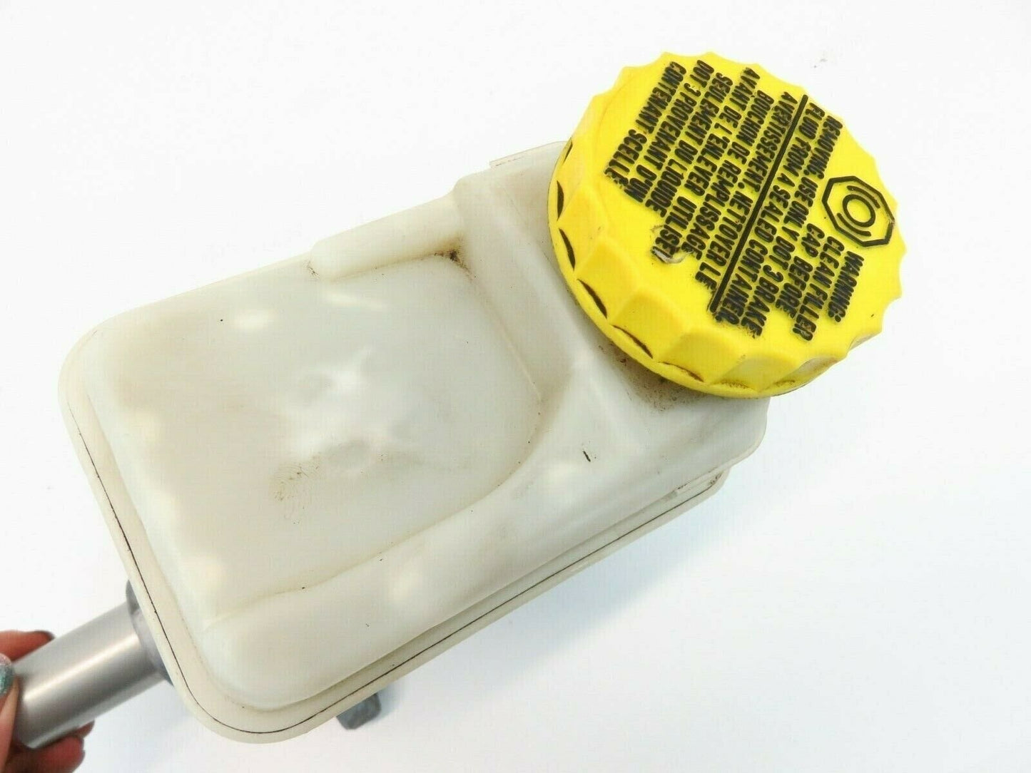 2018-2019 Subaru Legacy & Outback Brake Master Cylinder Fluid Reservoir OEM
