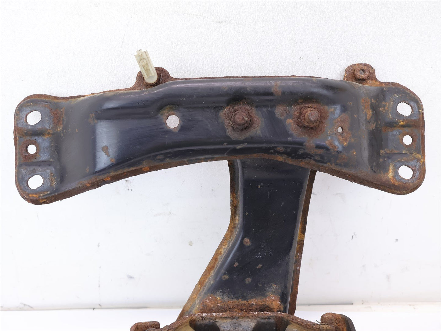 05-07 Subaru Impreza WRX MT Manual Transmission Crossmember Mount Bracket Trans