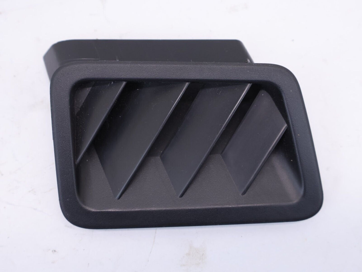 2013-2017 Subaru Crosstrek Dash Vent Defrost Upper 66115FJ000 RH Right Passenger