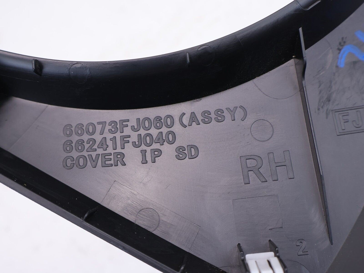 2013-2017 Subaru Crosstrek Dash End Cap Cover RH Passenger Side 66073FJ060 OEM