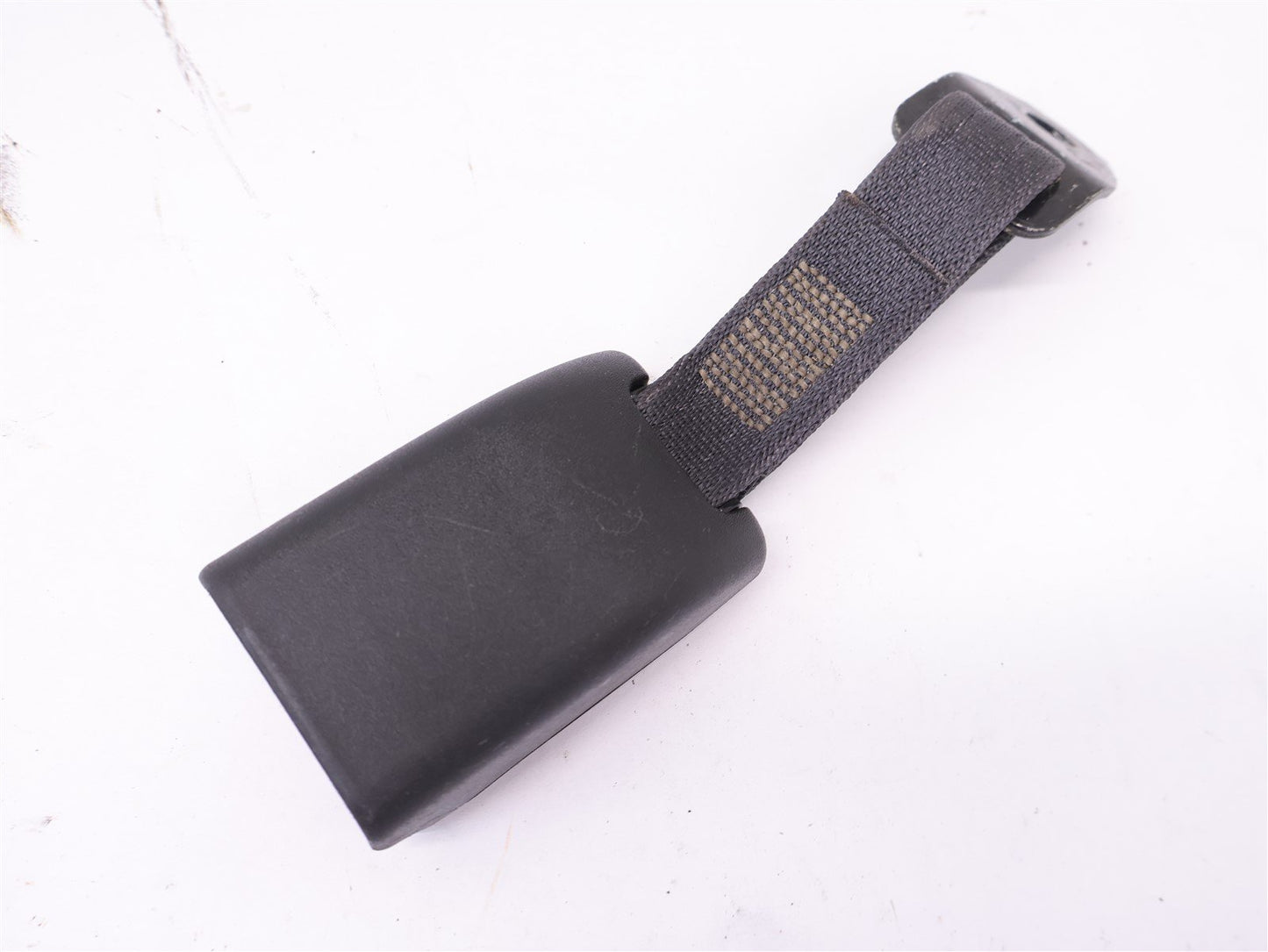 2013-2017 Subaru XV Crosstrek Rear Seat Belt Buckle Left or Right Side OEM
