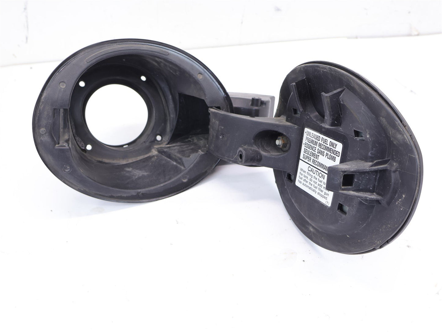 2015-2021 Subaru WRX & STI Gas Fuel Door Filler Neck Cap Cover D4S Black Lid OEM