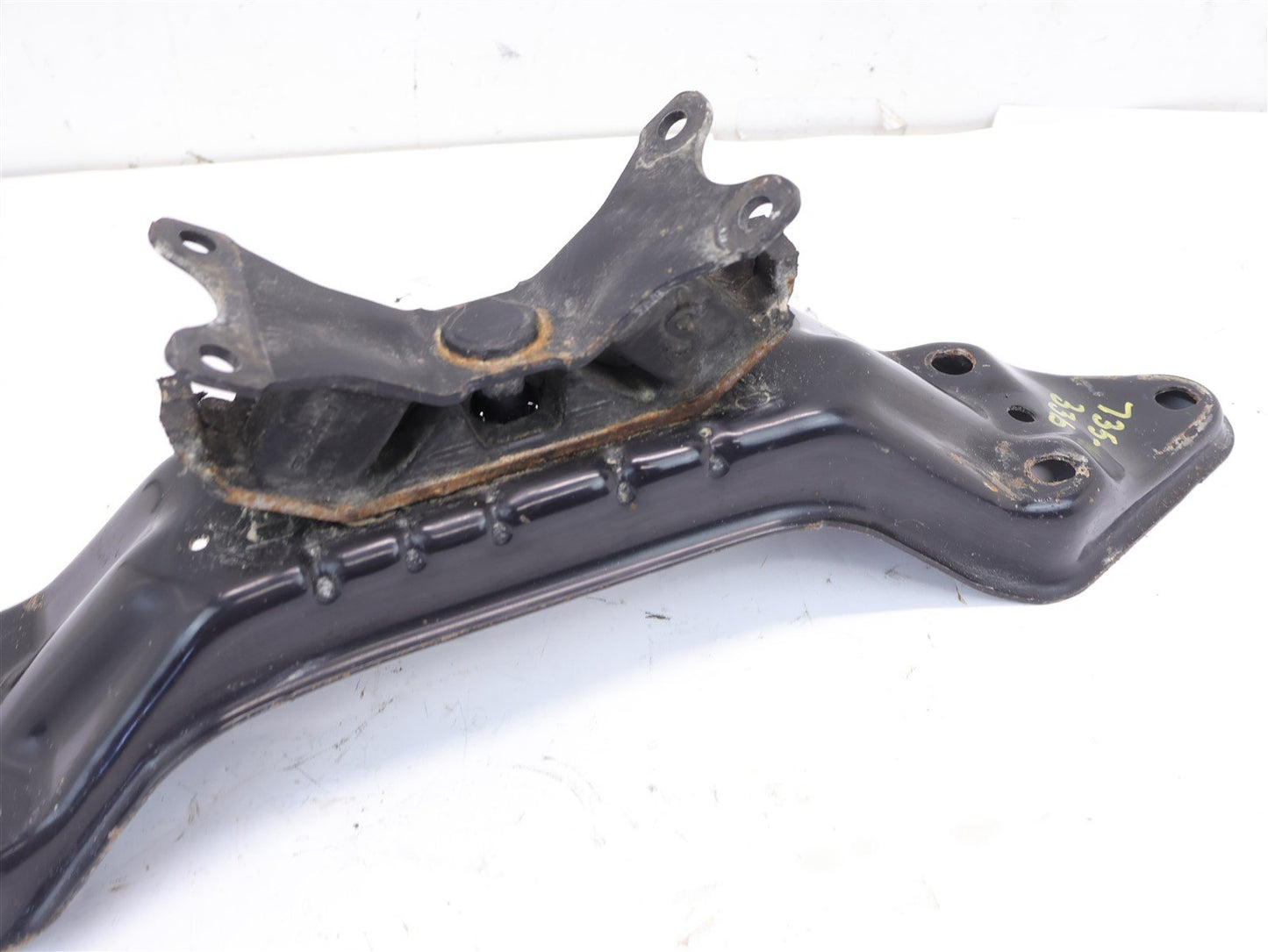 2015-2021 Subaru WRX Automatic Transmission Crossmember Mount Bracket Auto OEM