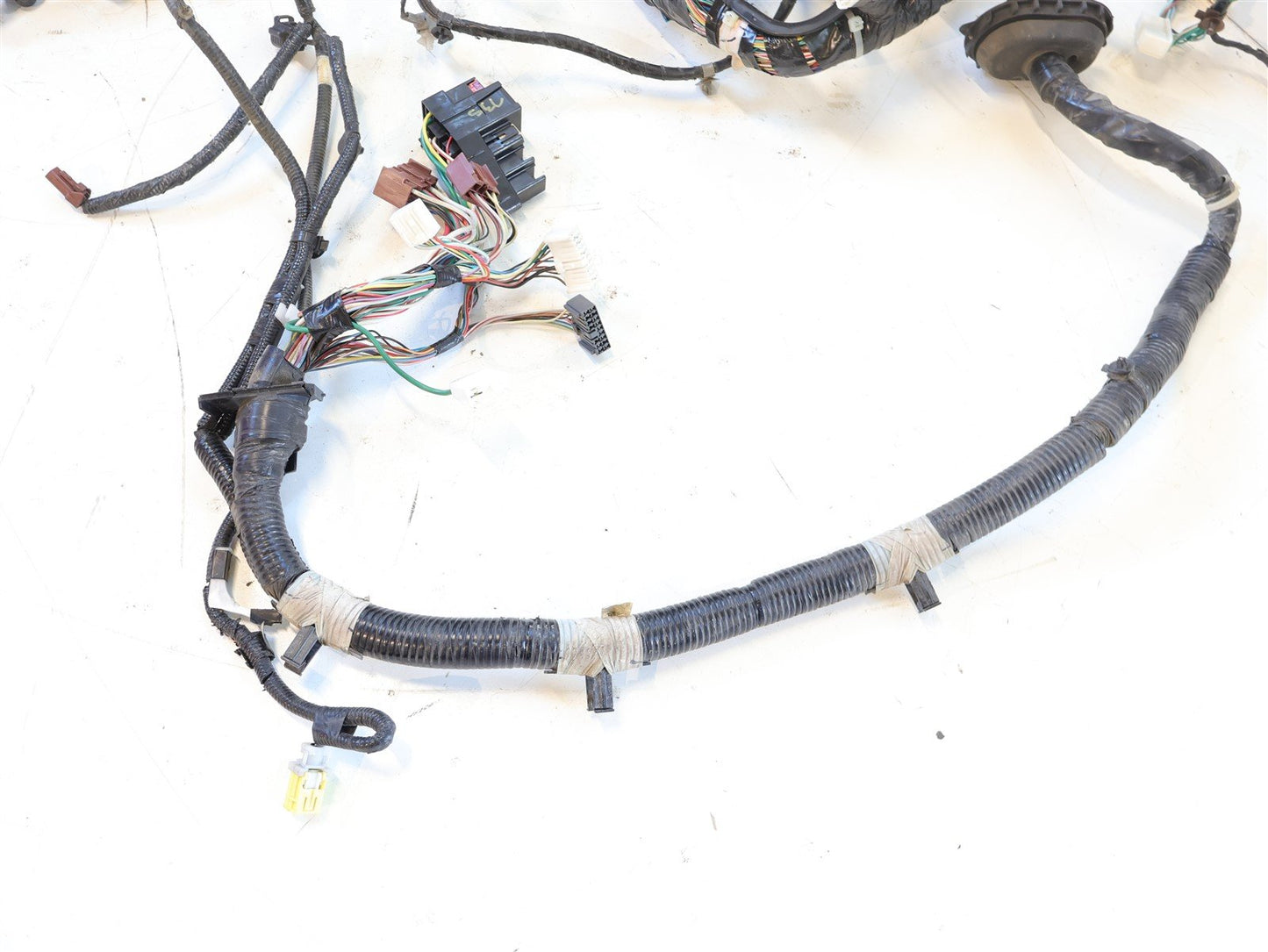 2015 Subaru WRX Wiring Harness 81402VA110 Center Bulkhead 2.0L Engine CVT OEM