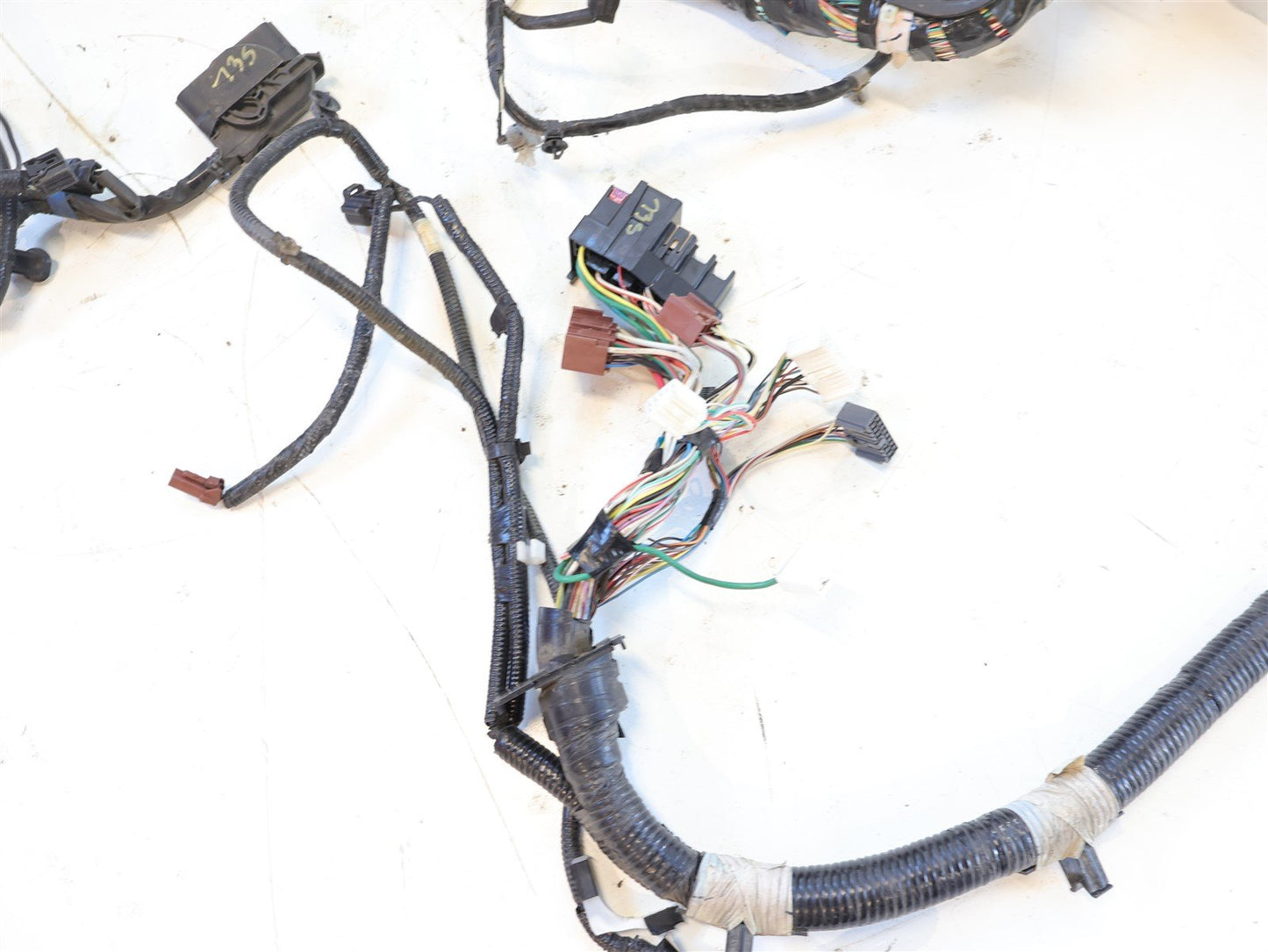 2015 Subaru WRX Wiring Harness 81402VA110 Center Bulkhead 2.0L Engine CVT OEM