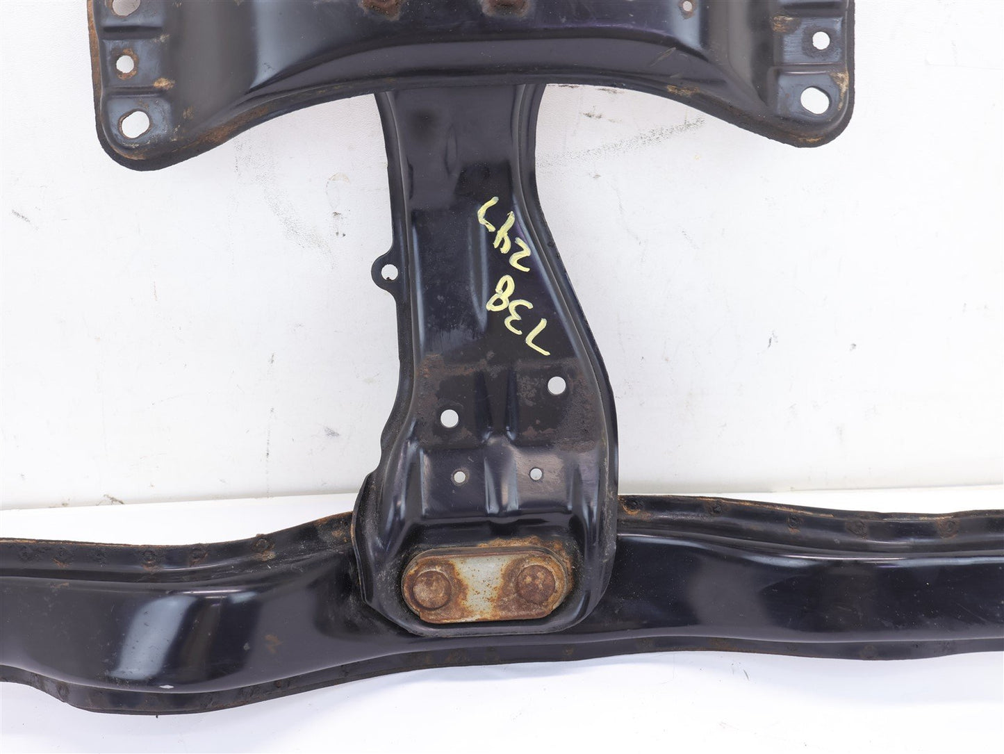 2015 Subaru WRX Manual Transmission Crossmember Mount Bracket MT OEM 15-2021