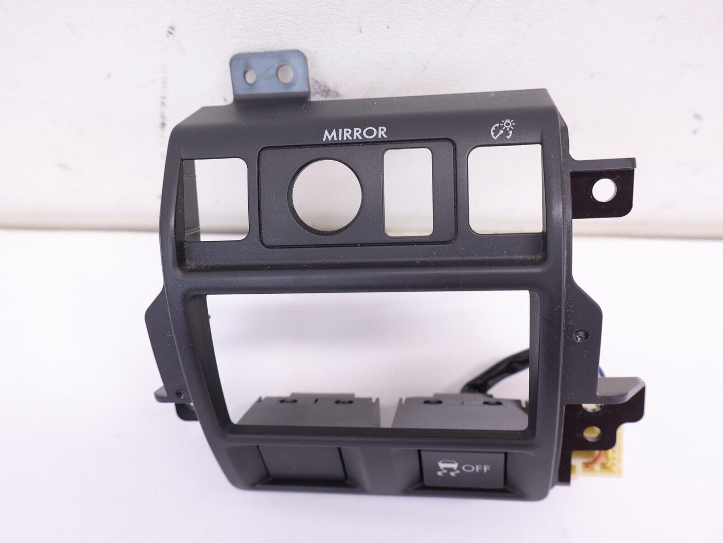 2013 Subaru Outback Traction Control Switch Dash Mirror Dimmer Trim OEM 2010-13