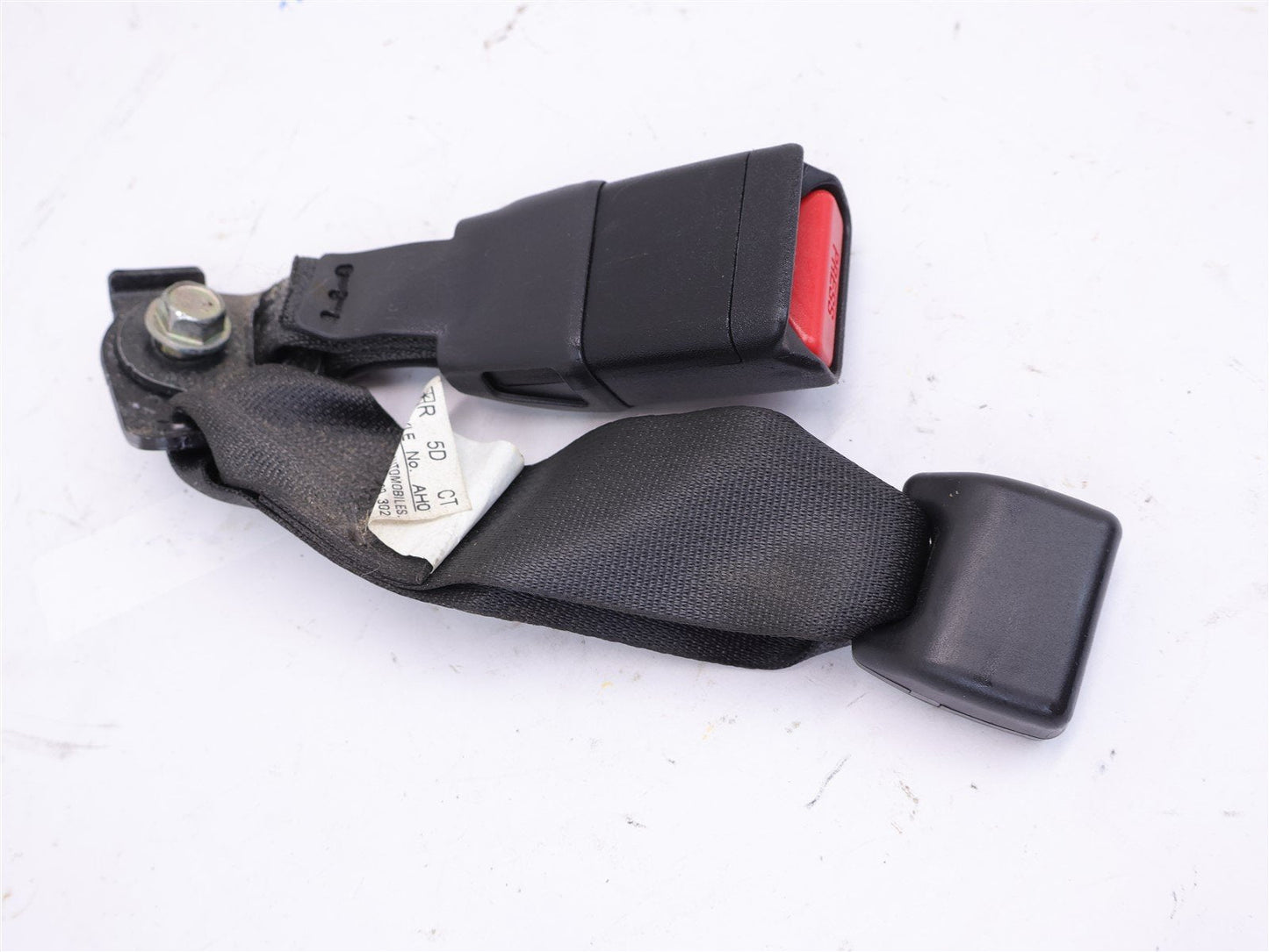 2013-2014 Subaru Outback Rear Seat Belt Buckle Latch Center OEM Black 13-14