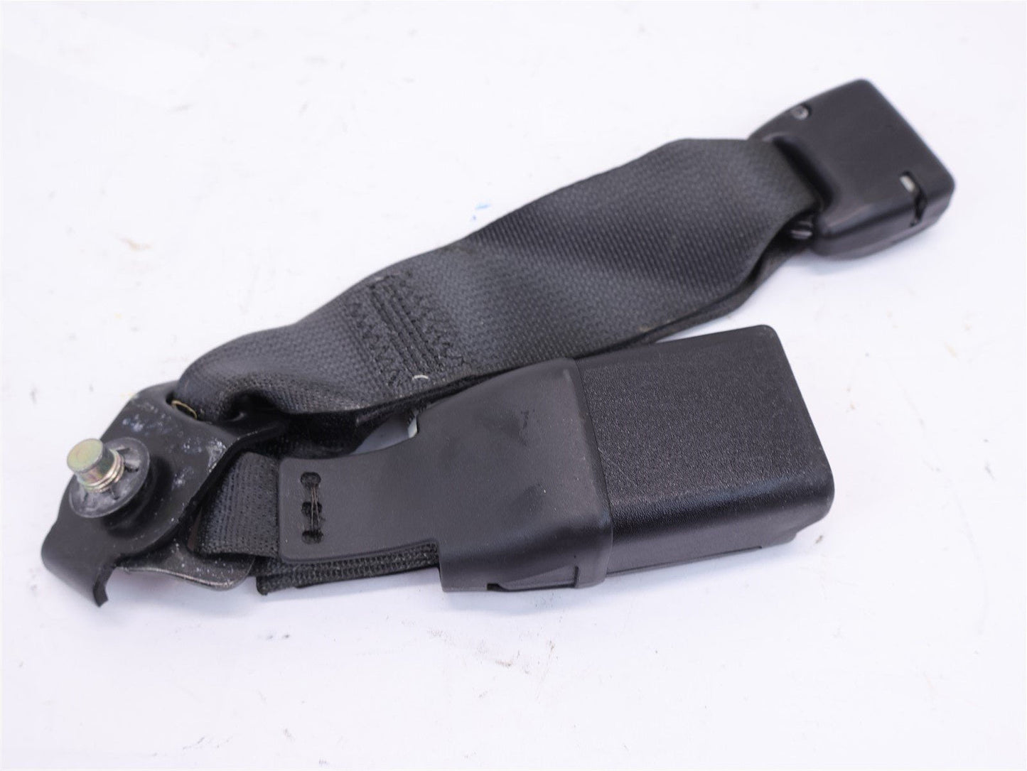 2013-2014 Subaru Outback Rear Seat Belt Buckle Latch Center OEM Black 13-14