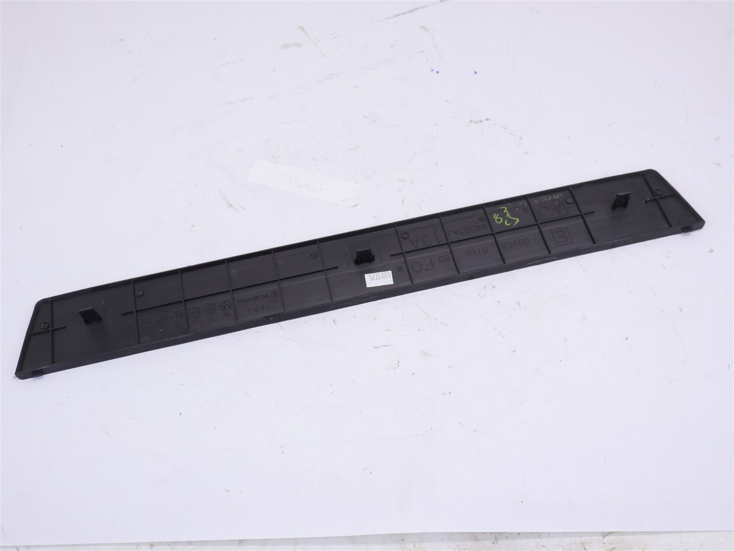 2013 Subaru Outback Front Door Sill Trim 94060AJ13A Driver / Passenger 2010-2014