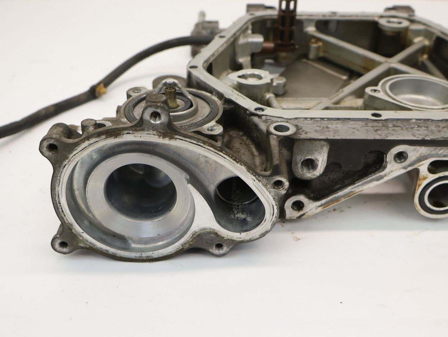 2013-2014 Subaru Legacy Outback Upper Oil Pan 2.5L Engine OEM 13-14