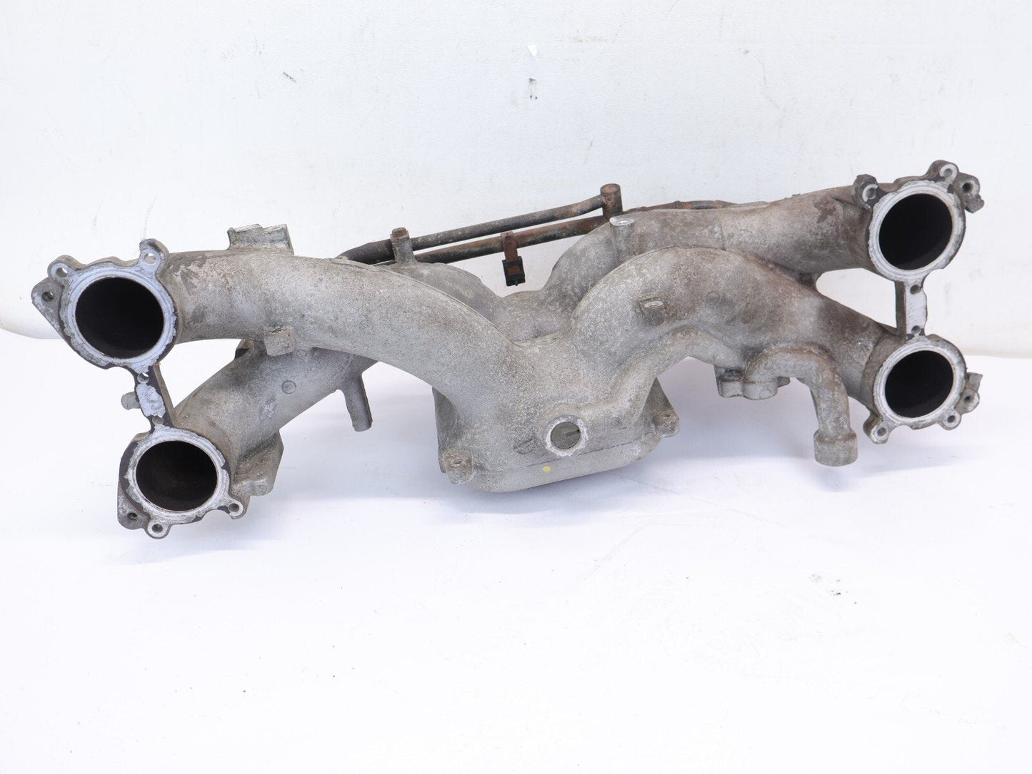 2006-2007 Subaru Legacy Air Intake Manifold Plenum Engine 2.5L Non-Turbo OEM
