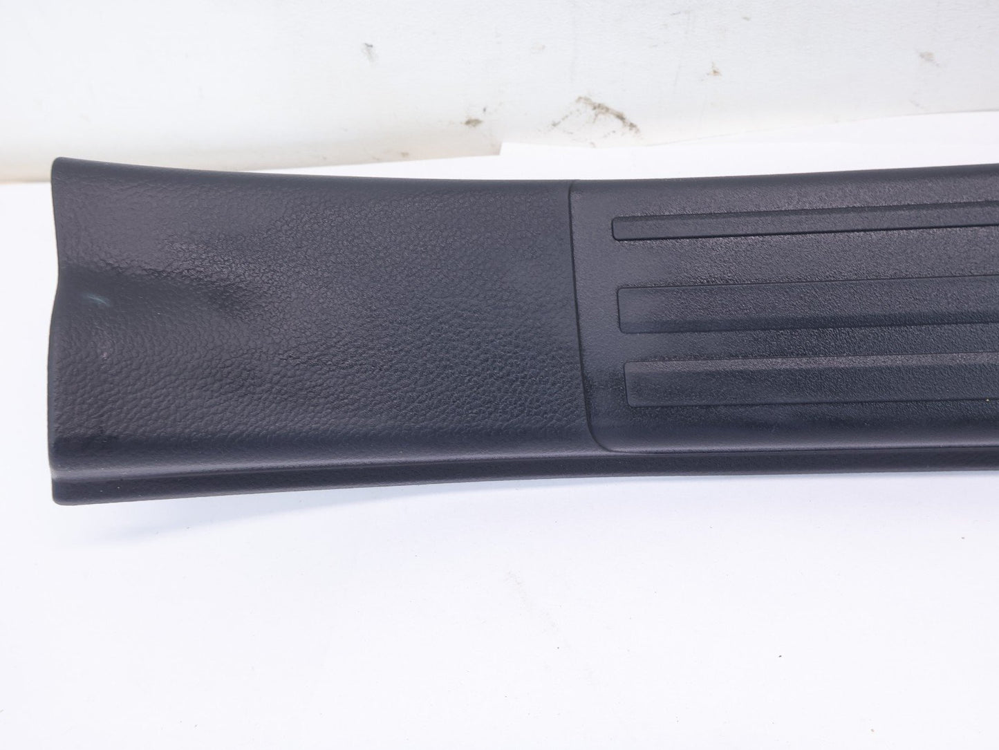 2019-2024 Subaru Forester Passenger Front Door Sill Scuff Trim Cover RH OEM