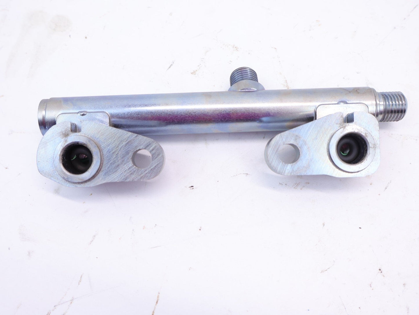 2019-2024 Subaru Forester Fuel Injector Rail Pipe Mount Ramp LH Left Side OEM