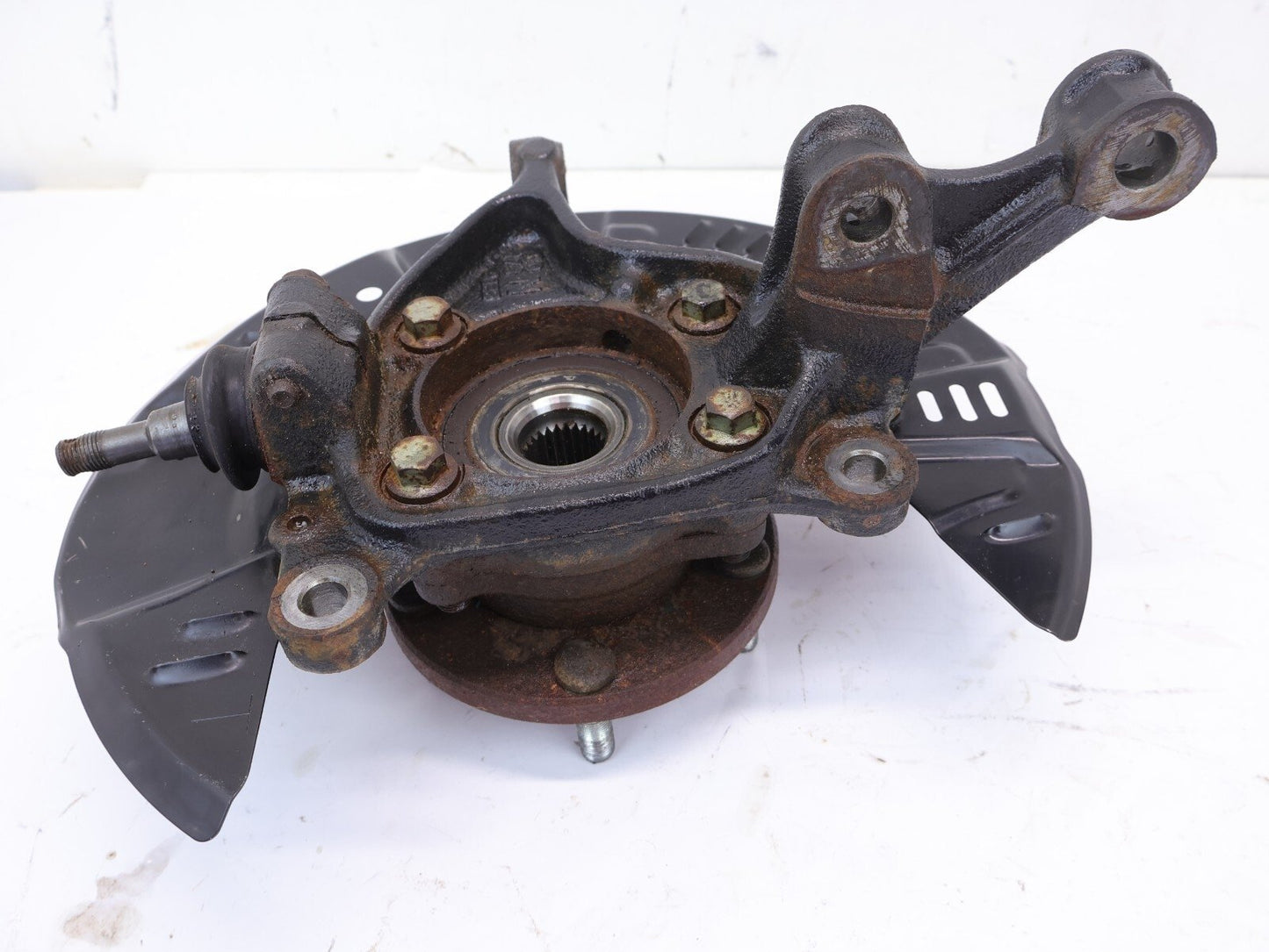 2023-24 Subaru Forester Wilderness Passenger Front Spindle Assembly RH Right OEM