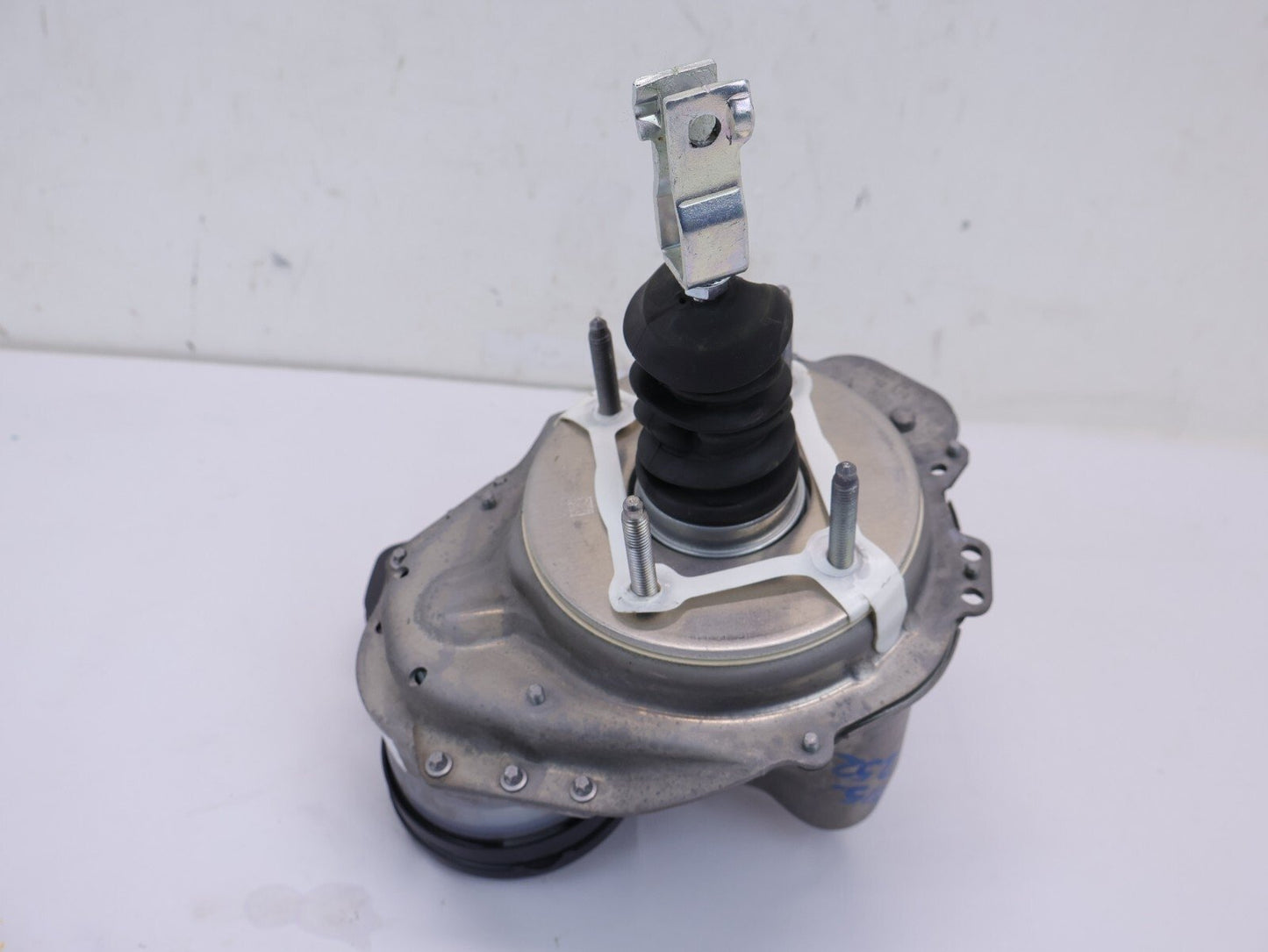 2023 Subaru Forester Power Brake Booster 2.5L OEM 26400SJ020