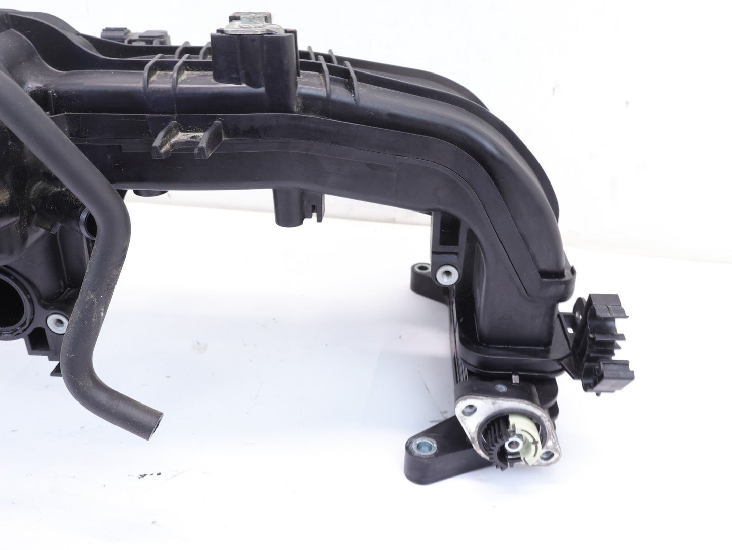 2019-2024 Subaru Forester Air Intake Manifold Plenum 2.5L Engine OEM