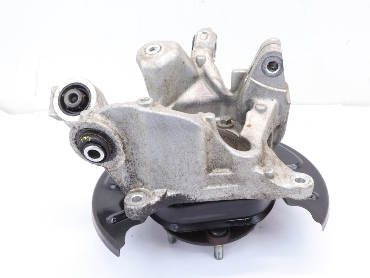 2022-2024 Subaru Forester Wilderness Passenger Rear Spindle Knuckle RH Right OEM