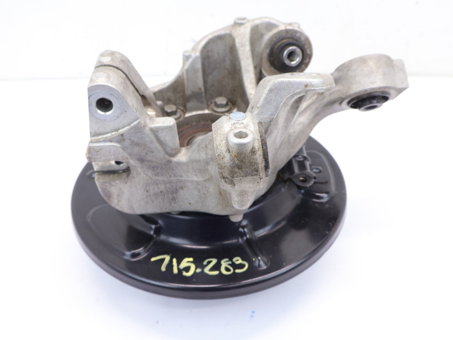 2022-2024 Subaru Forester Wilderness Passenger Rear Spindle Knuckle RH Right OEM