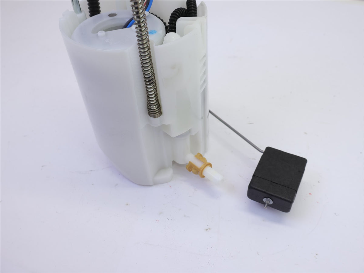 2019-2024 Subaru Forester Fuel Pump Assembly 42021FL040 Gas Tank Mounted 42k OEM