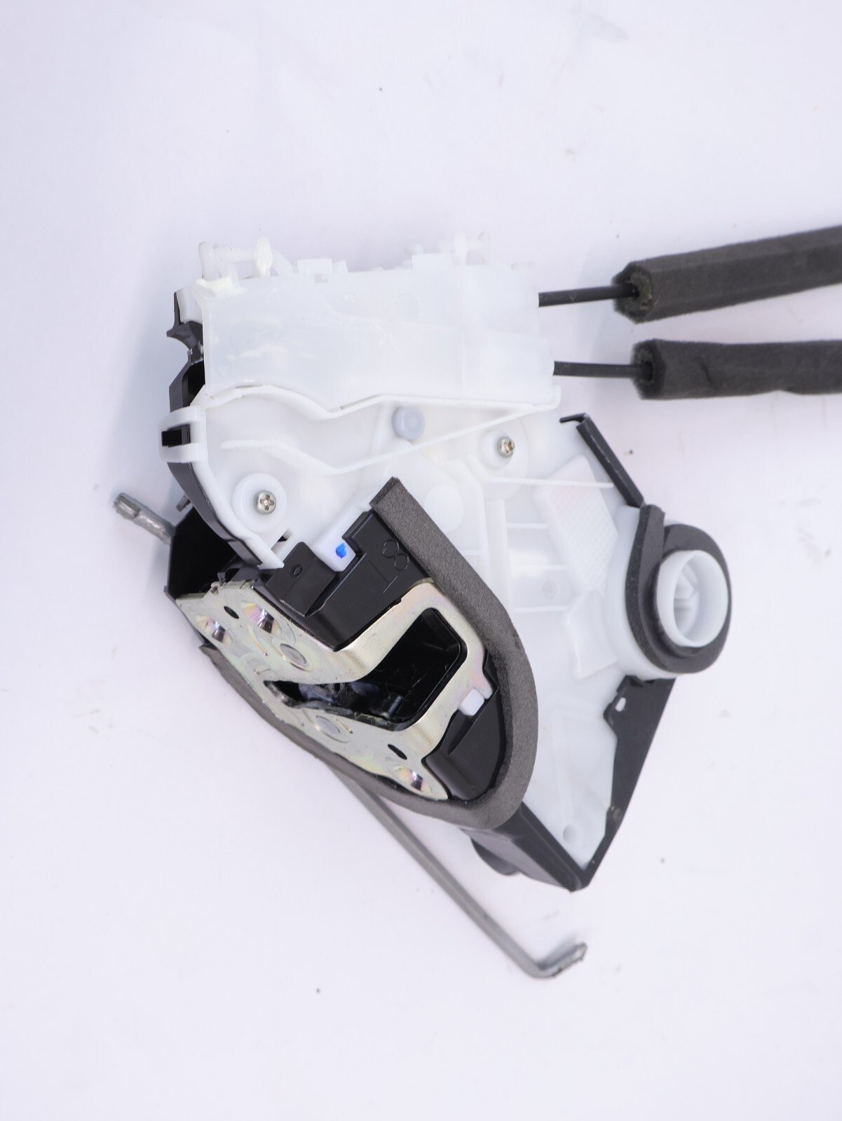 2019-2024 Subaru Forester Front Door Lock Actuator Latch RH Right Passenger OEM