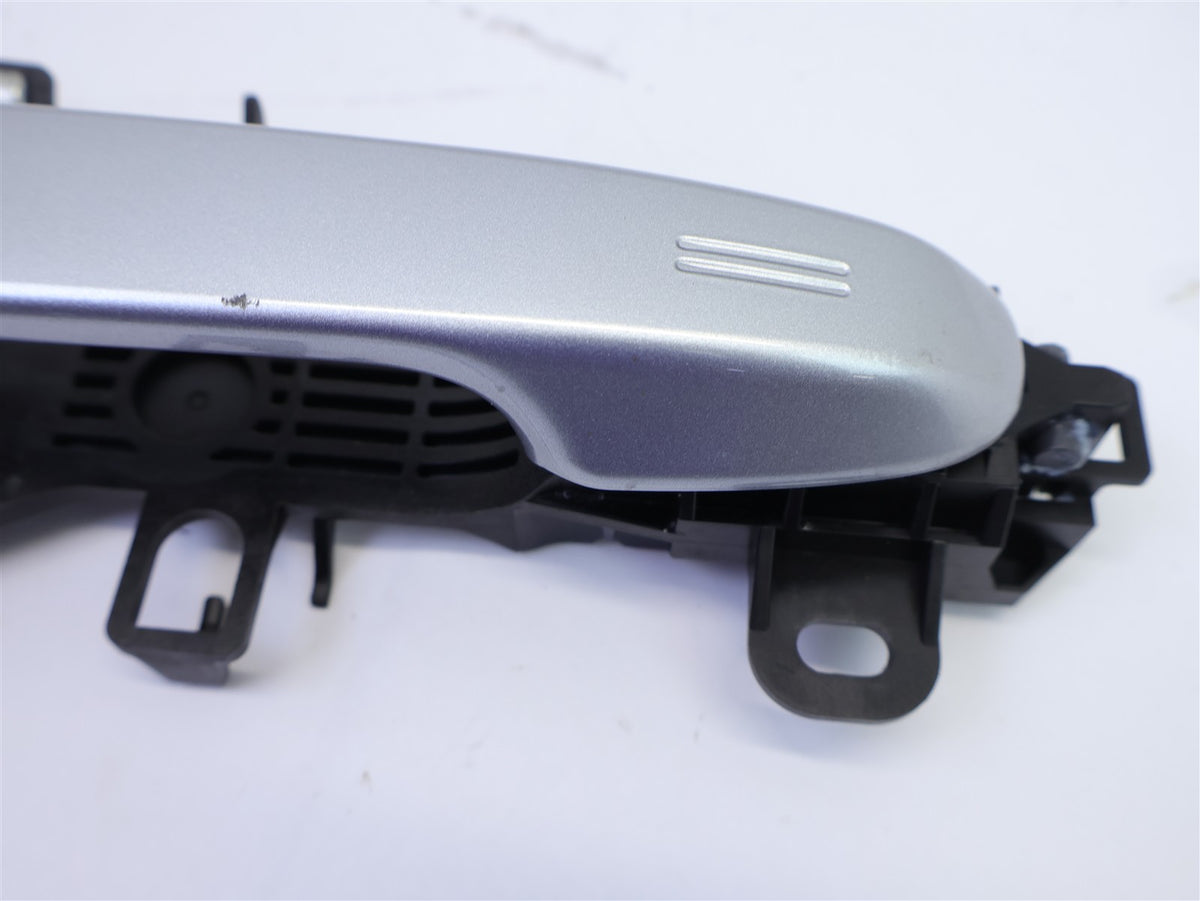 2019-2024 Subaru Forester Passenger Front Door Handle Exterior Black D4S RH OEM