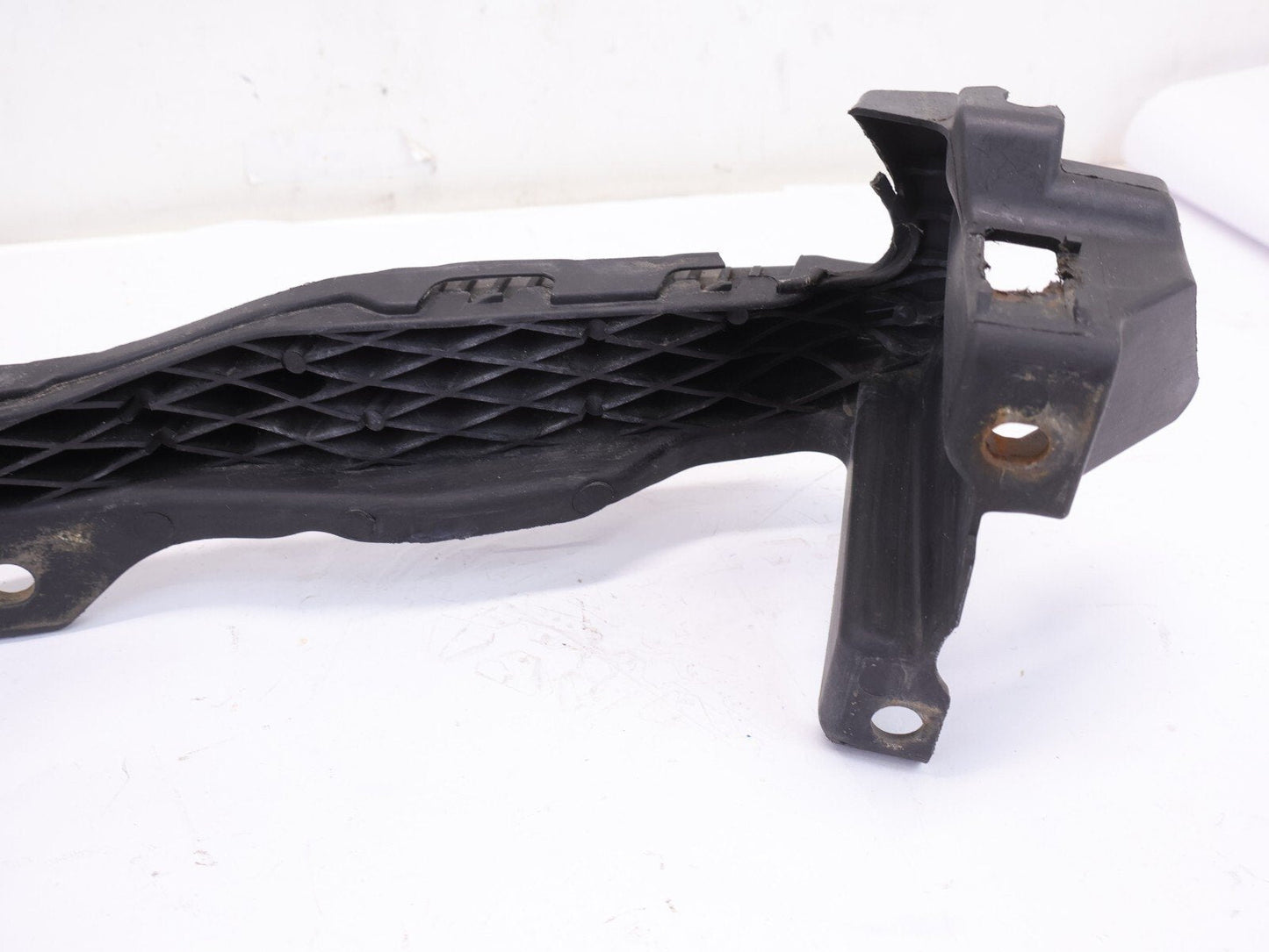 2008-2009 Subaru Legacy GT Driver Front Headlight Bumper Bracket LH Left OEM