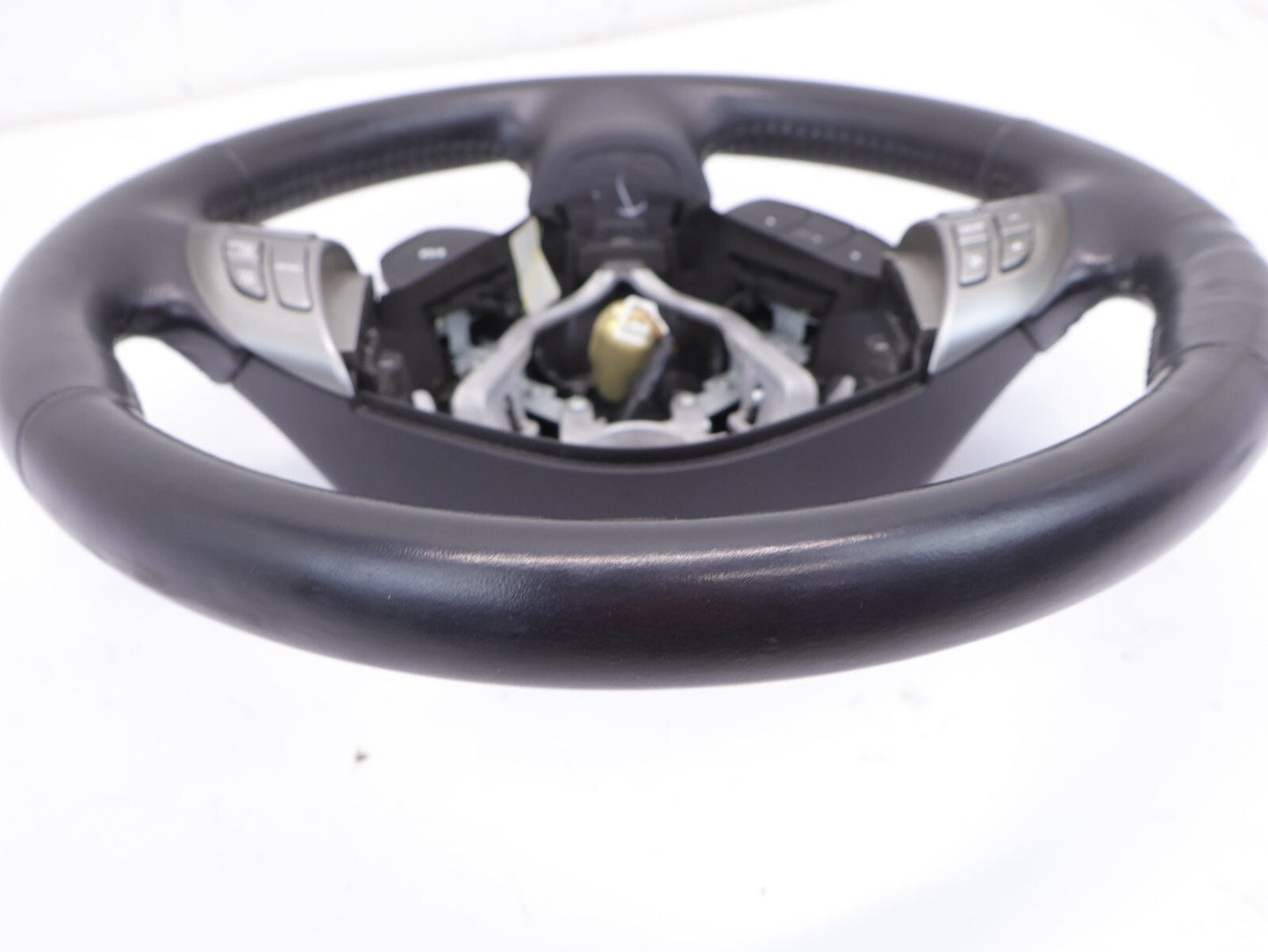 2008-2009 Subaru Legacy GT Wheel w/ Controls Black Leather Driver OEM 08-09