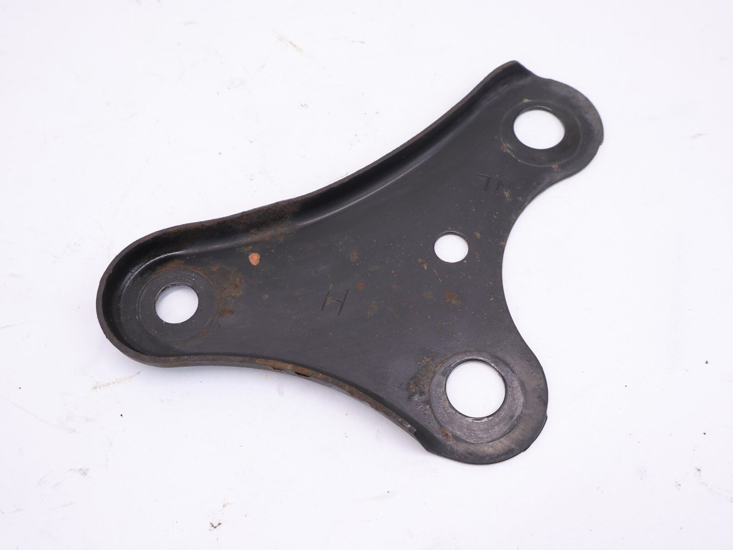 2007-2009 Subaru Legacy GT Driver Front Subframe Suspension Bracket Plate LH OEM